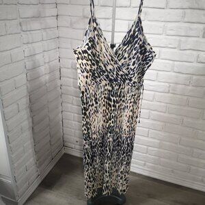 NWT H&M Ladies Size XL Multi Colored Pattern Tiny Pleats Maxi Length Dress